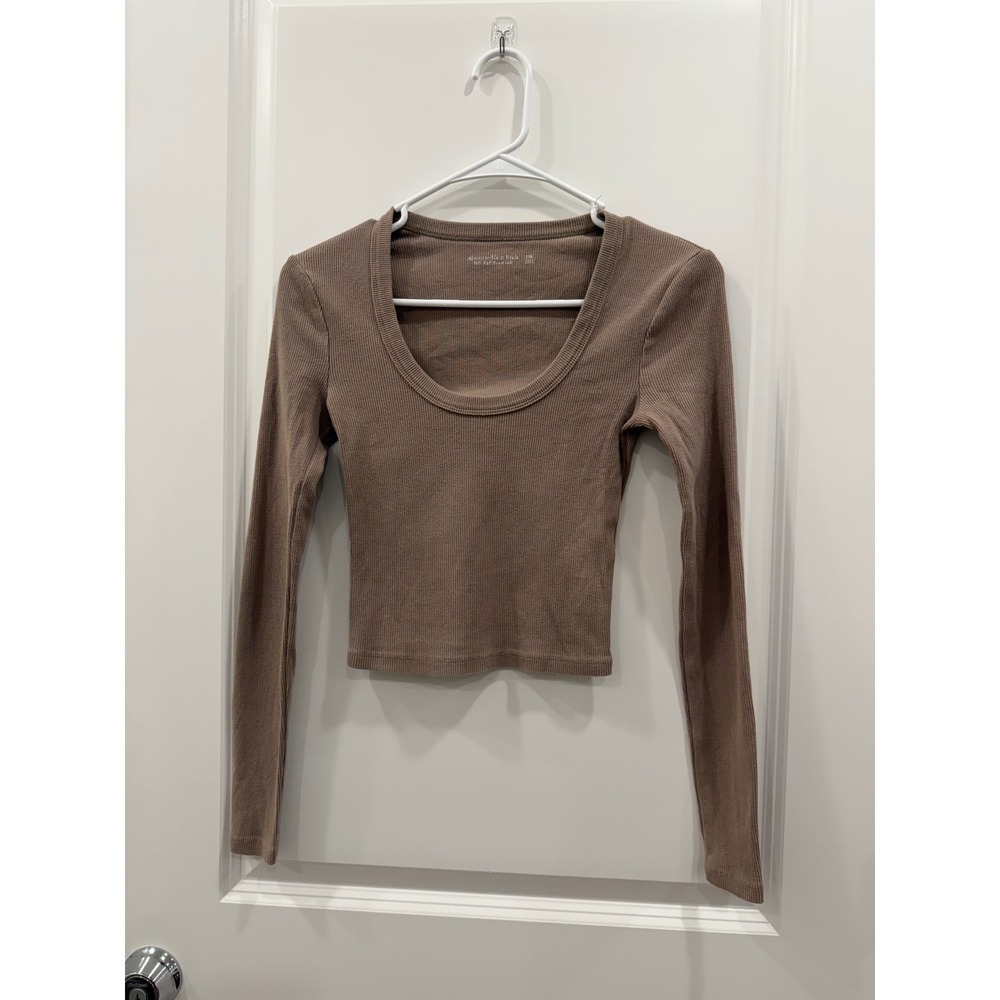 Abercrombie & Fitch Soft AF Essentials Ribbed Scoop Neck Long Sleeve Top Brown